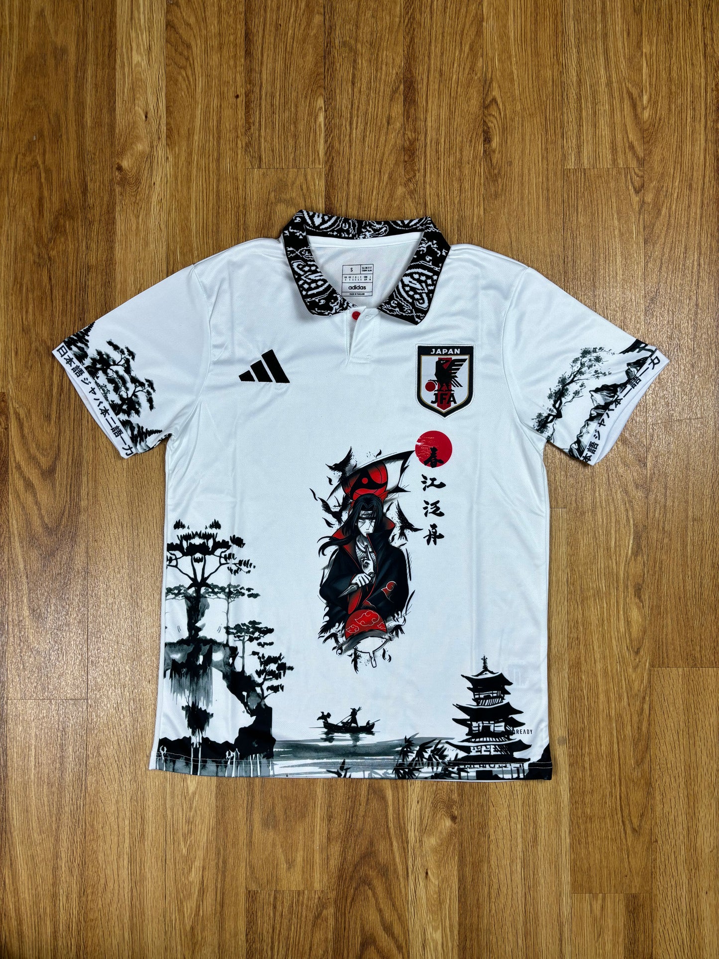 Itachi Trikot (Kragen)