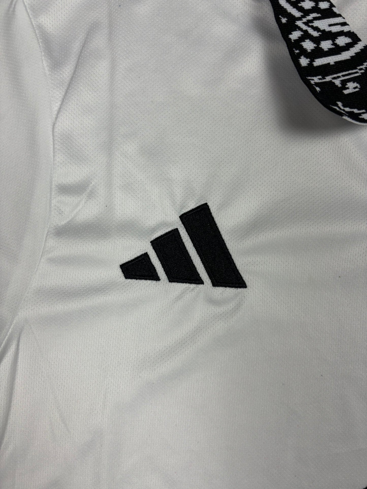 Itachi Trikot (Kragen)